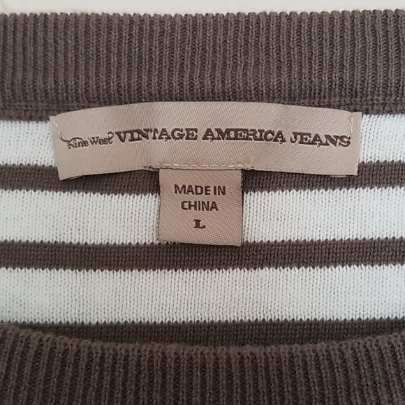 Vintage Nine West Light Brown Striped sweater - Picture 2 of 5